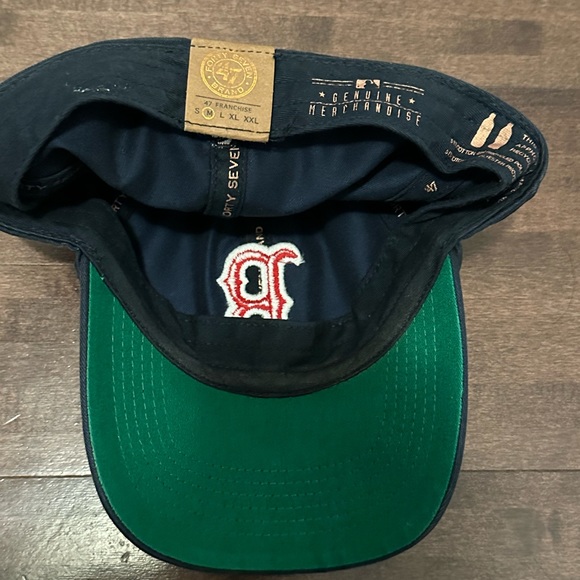 Boston Red Sox hat - Picture 3 of 4